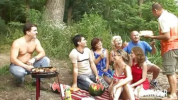 ஸ்டேசி க்ரூஸுடன் உணர்ச்சிவசப்பட்ட டீன் ஏஜ் உடன் படுக்கையறையில் பிரமிக்க வைக்கும் கடினமான உடலுறவு