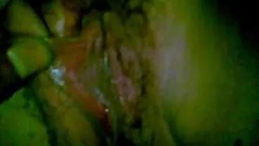 நல்ல BBW அழகி ஆக்னஸ் பவுலின் அவளது பசியை தூண்டுகிறது