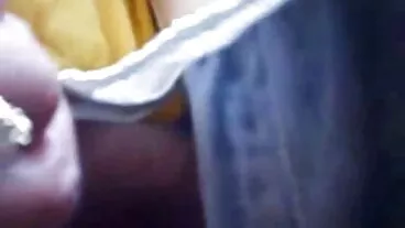 பெரிய மார்பகங்களைக் கொண்ட அற்புதமான ஆசிய ஹாட்டி ஷரோன் லீ பின்னால் இருந்து ஆணி அடித்தார்